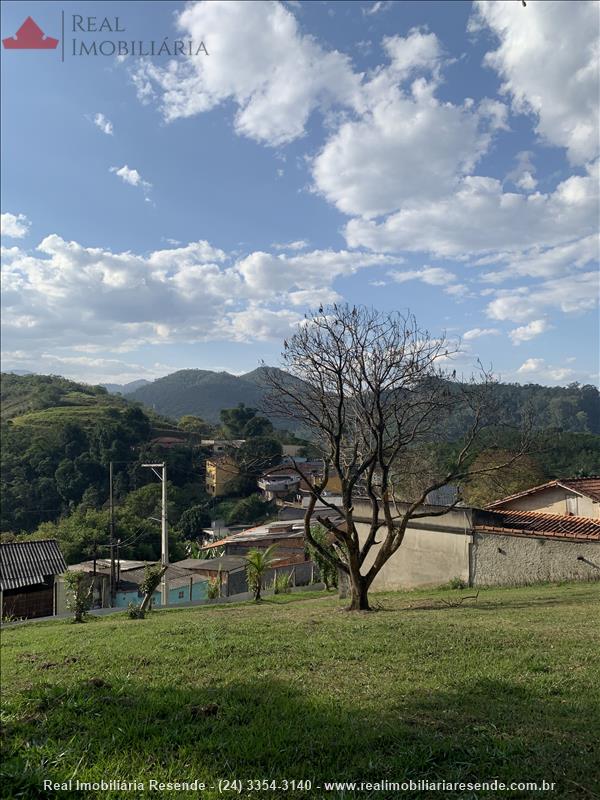 Terreno a Venda no Penedo em Itatiaia