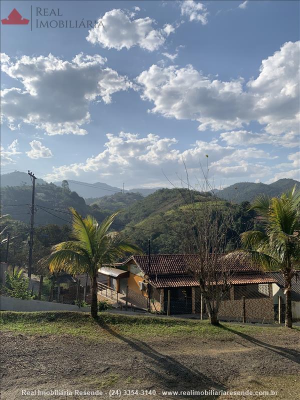 Terreno a Venda no Penedo em Itatiaia