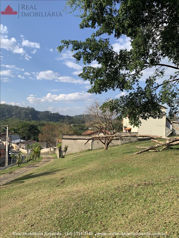 Terreno a Venda no Penedo em Itatiaia