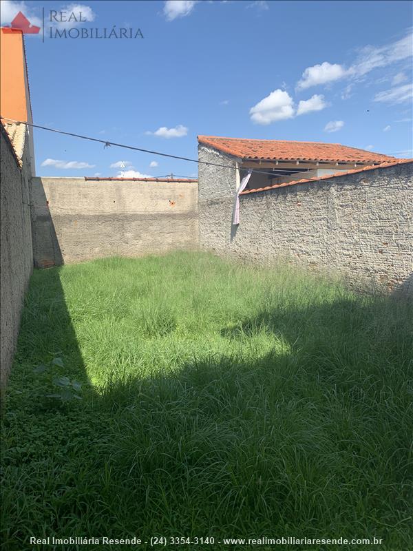 Casa a Venda no Jardim do Sol em Resende