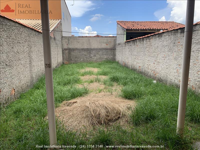 Casa a Venda no Jardim do Sol em Resende