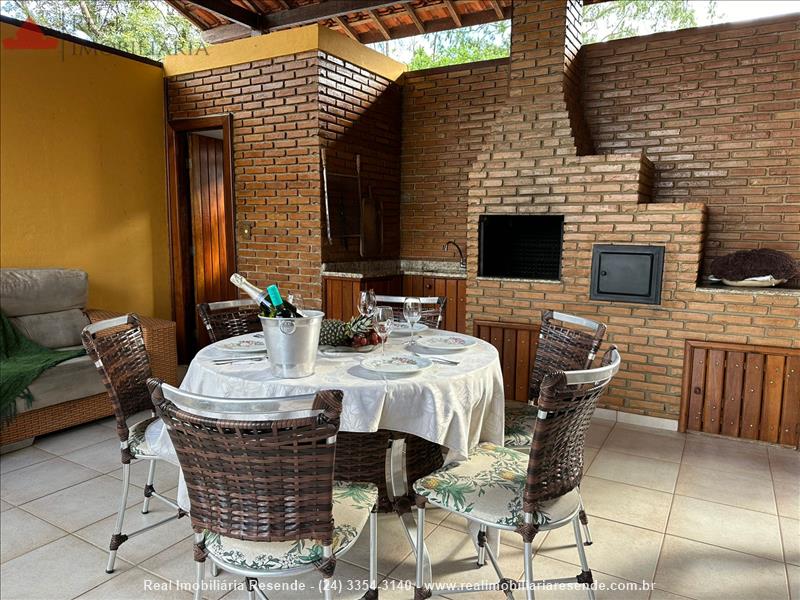 Casa a Venda no Jardim Martineli em Itatiaia