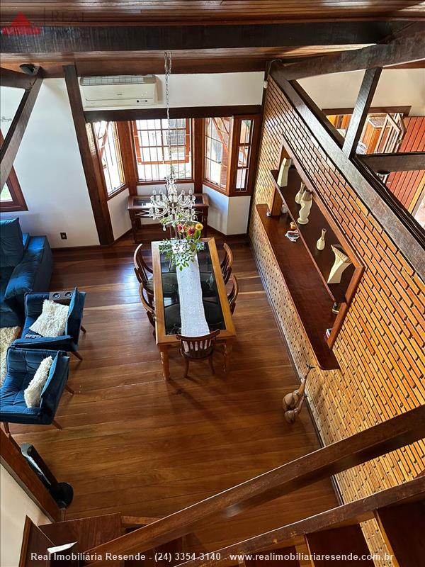 Casa a Venda no Jardim Martineli em Itatiaia