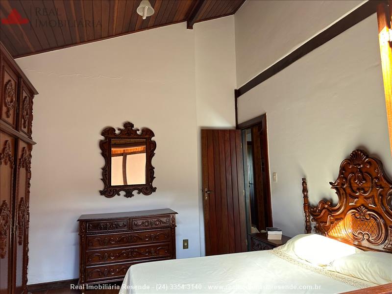 Casa a Venda no Jardim Martineli em Itatiaia