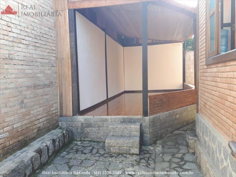 Casa a Venda no Jardim Martineli em Itatiaia