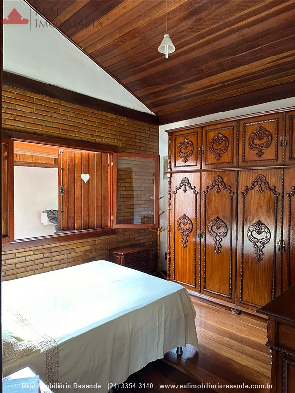 Casa a Venda no Jardim Martineli em Itatiaia