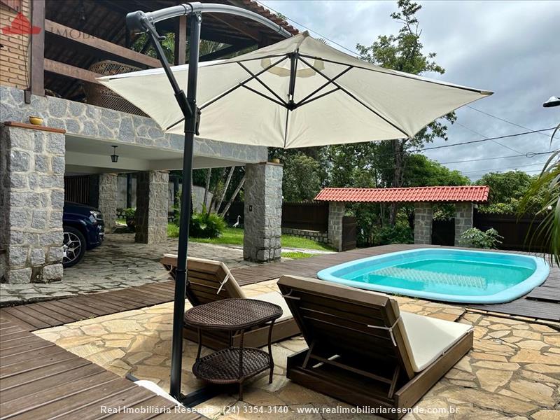 Casa a Venda no Jardim Martineli em Itatiaia