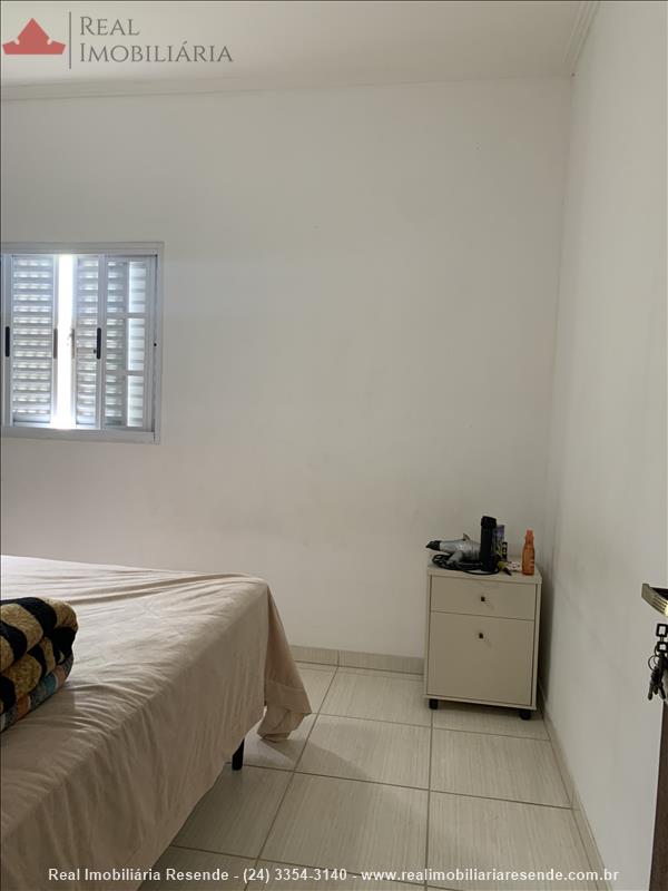 Casa a Venda no Jardim D'Oeste em Resende