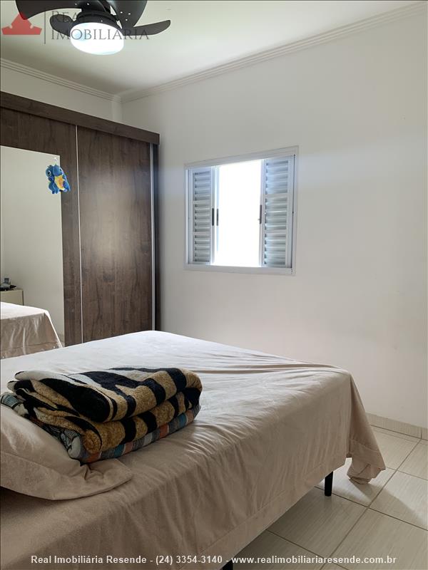 Casa a Venda no Jardim D'Oeste em Resende