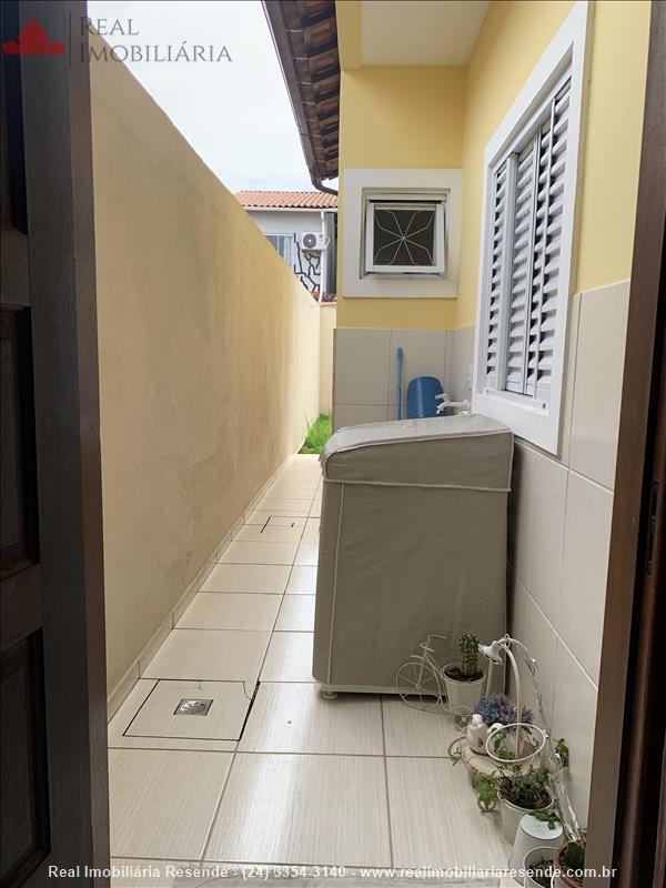 Casa a Venda no Jardim D'Oeste em Resende