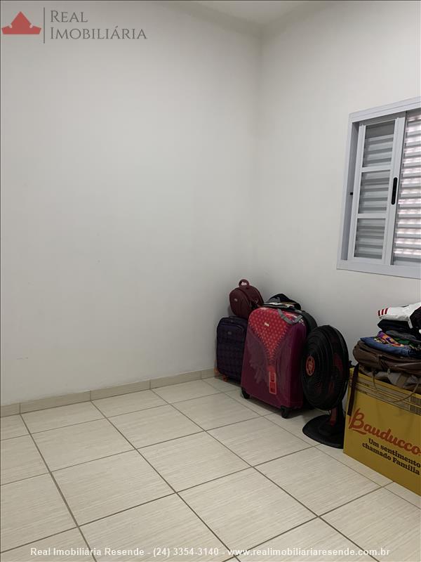 Casa a Venda no Jardim D'Oeste em Resende