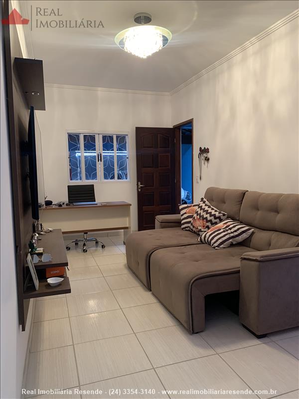 Casa a Venda no Jardim D'Oeste em Resende
