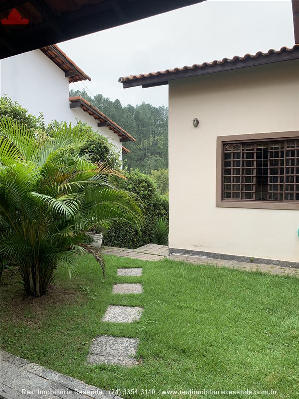 Casa a Venda no Morada da Colina I II III em Resende