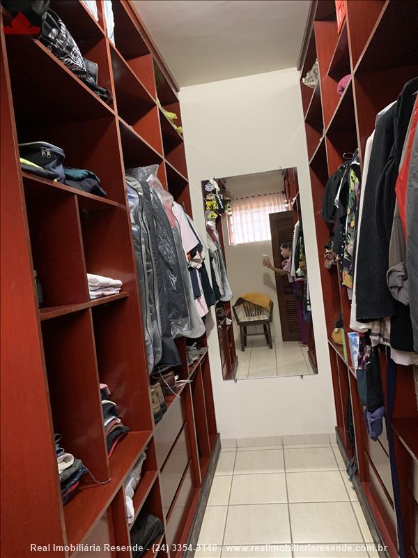 Casa a Venda no Morada da Colina I II III em Resende