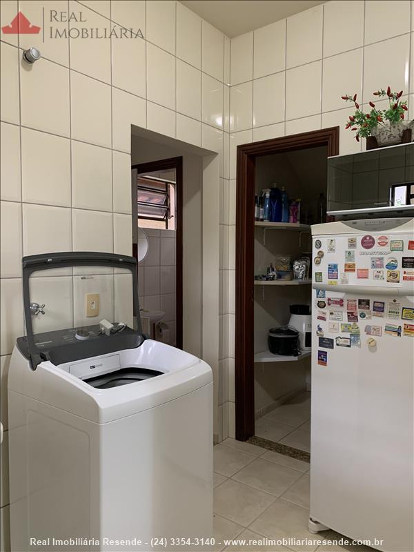Casa a Venda no Morada da Colina I II III em Resende