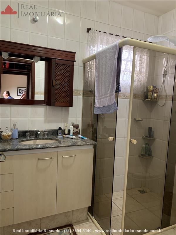 Casa a Venda no Morada da Colina I II III em Resende