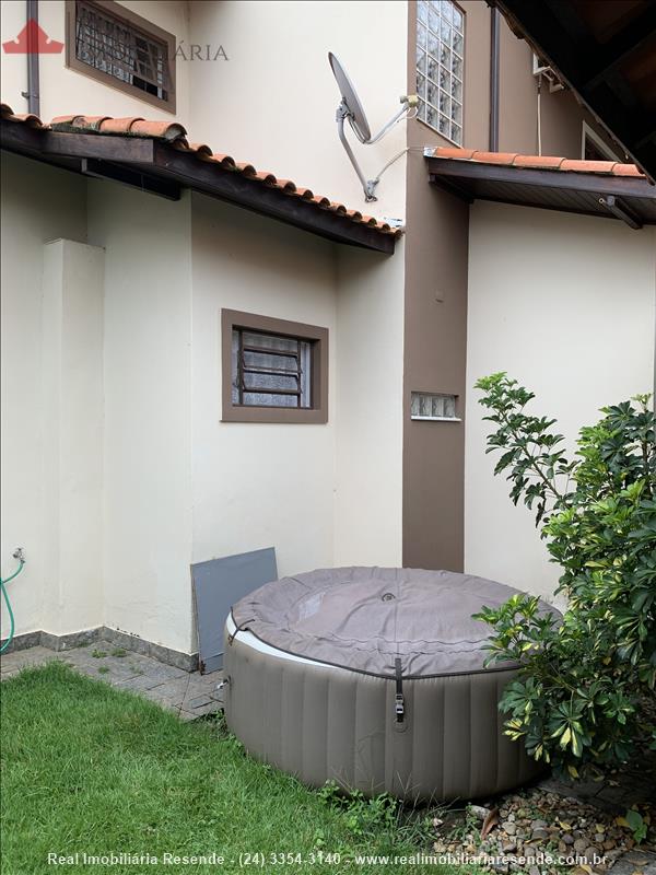 Casa a Venda no Morada da Colina I II III em Resende