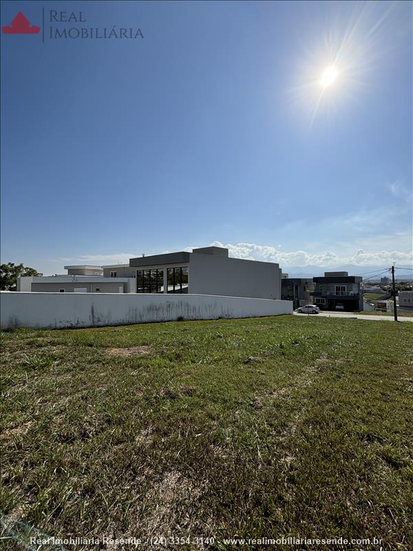 Terreno a Venda no Ipiranga I em Resende