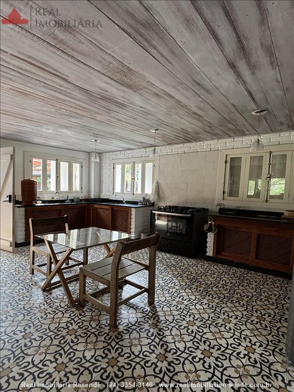 Casa a Venda no Centro em Visconde de Mauá (Resende)