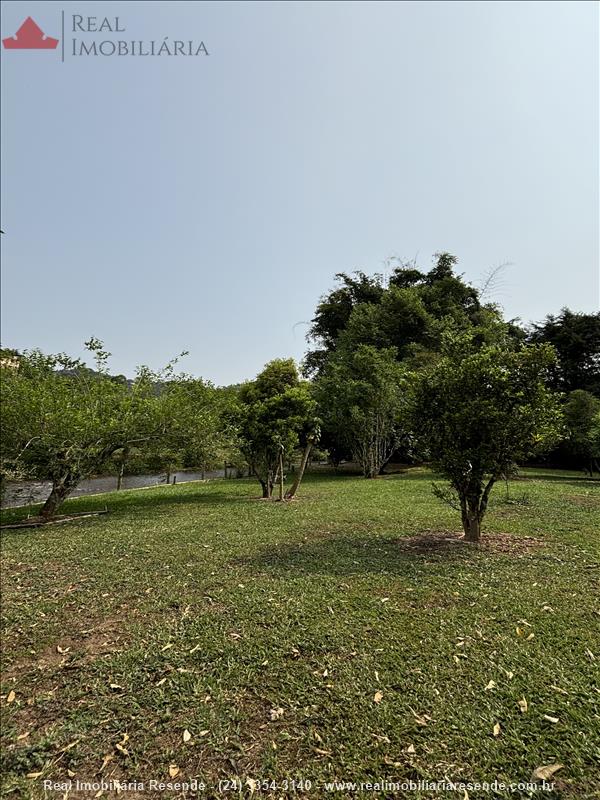 Casa a Venda no Centro em Visconde de Mauá (Resende)