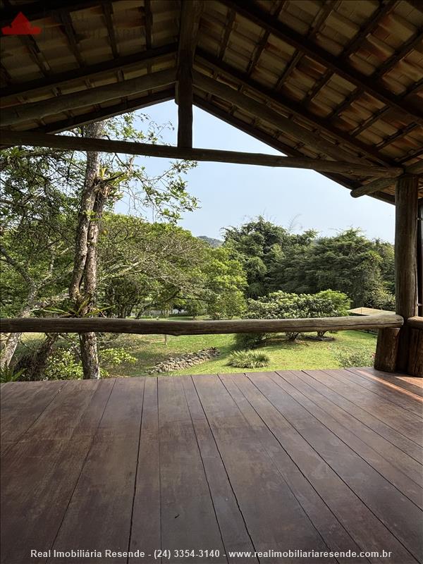 Casa a Venda no Centro em Visconde de Mauá (Resende)