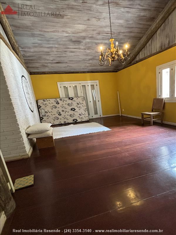Casa a Venda no Centro em Visconde de Mauá (Resende)