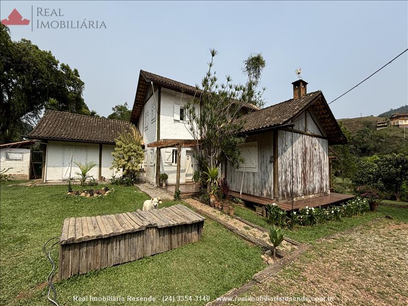 Casa a Venda no Centro em Visconde de Mauá (Resende)