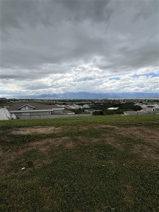 Terreno à Venda