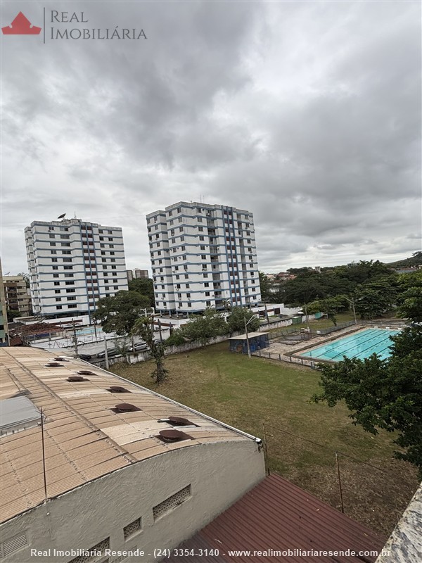 Cobertura a Venda no Centro em Resende