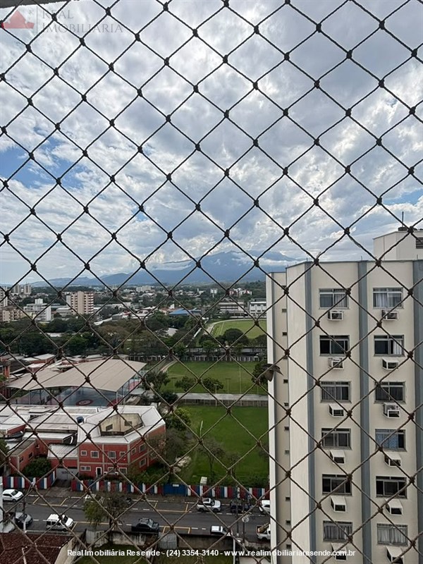 Apartamento a Venda no Comercial em Resende - Foto do Im�vel