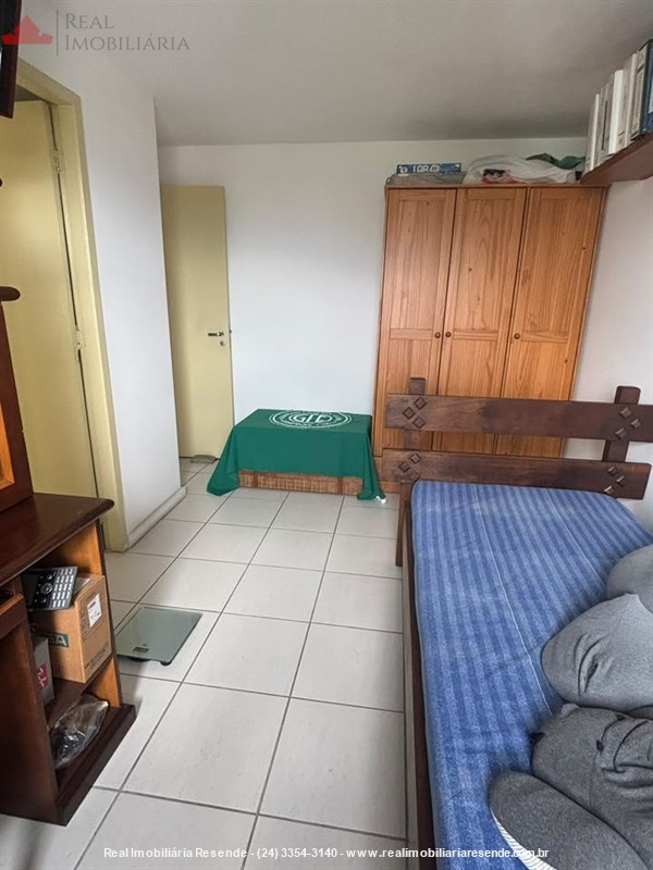 Apartamento a Venda no Comercial em Resende - Foto do Im�vel
