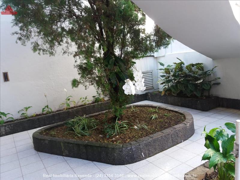 Casa a Venda no Jardim Brasília 2 em Resende