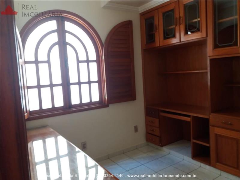 Casa a Venda no Jardim Brasília 2 em Resende