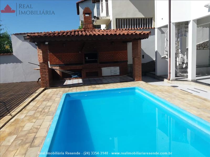 Casa a Venda no Jardim Brasília 2 em Resende