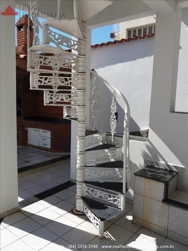 Casa a Venda no Jardim Brasília 2 em Resende