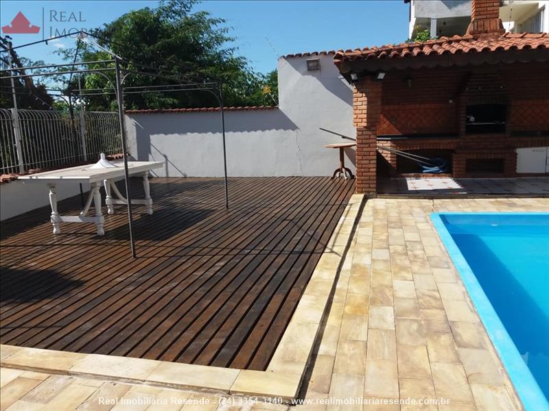 Casa a Venda no Jardim Brasília 2 em Resende