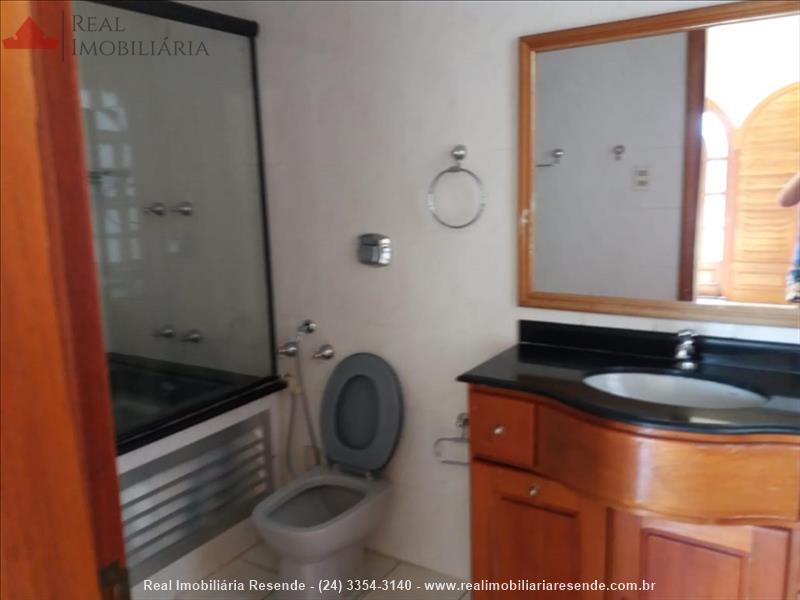 Casa a Venda no Jardim Brasília 2 em Resende