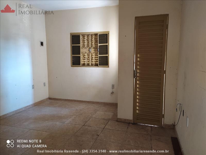 Loja para Alugar no Comercial em Resende