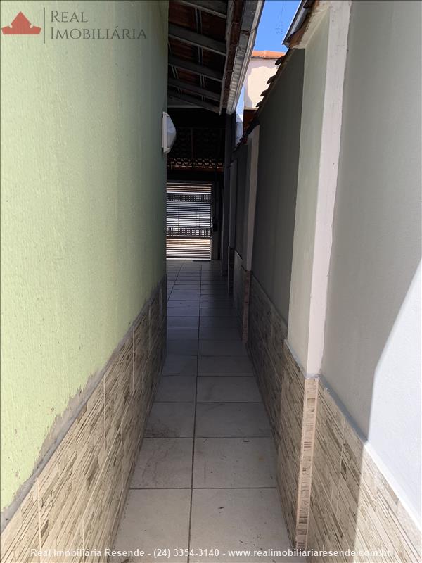Casa a Venda no Jardim Alegria em Resende