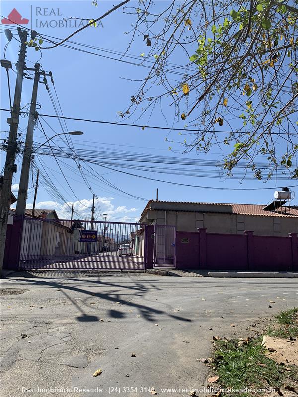 Casa a Venda no Jardim Alegria em Resende