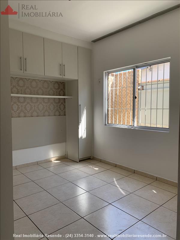 Casa a Venda no Jardim Alegria em Resende